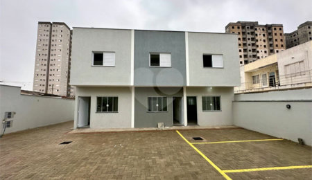Casa à venda com 2 quartos no condomínio Residencial Vila Nova, Sorocaba - SP