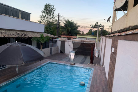 Casa à venda com 4 quartos, sendo 2 suítes,  em Santana, Itaguaí, RJ