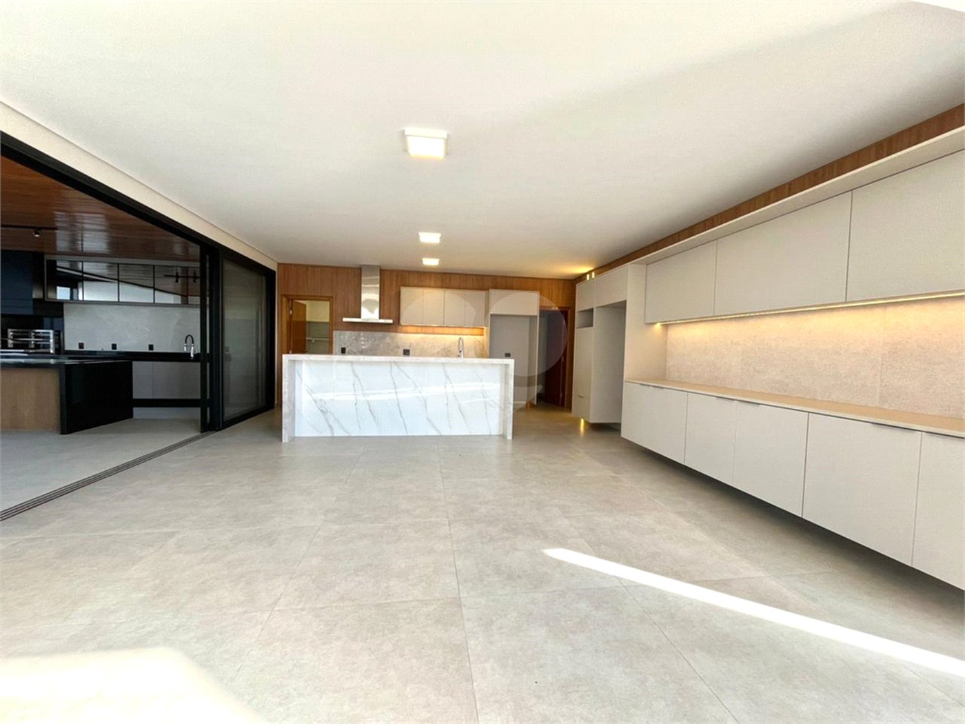 Casa à venda com 4 suítes no condomínio Saint Patrick, Sorocaba - SP