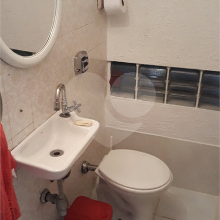 Sobrado à venda com 5 quartos, sendo 1 suíte, em Chácara Santo Antônio, São Paulo, SP