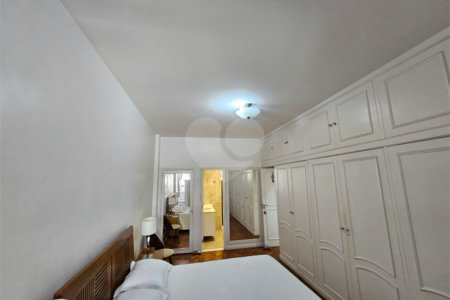 Apartamento à venda com 3 quartos, sendo 1 suíte, em Copacabana, Rio de Janeiro, RJ