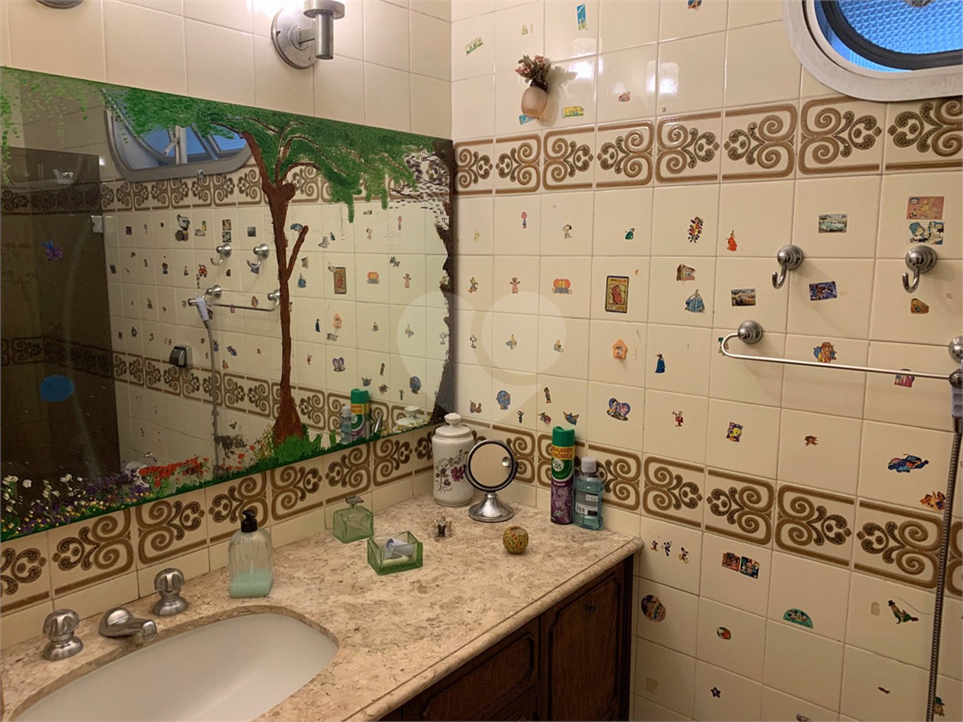 Apartamento à venda com 3 quartos, sendo 1 suíte,  em Jardim Marajoara, São Paulo, SP