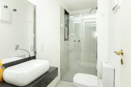 Apartamento à venda com 4 quartos, sendo 2 suítes, em Alto da Boa Vista, São Paulo, SP