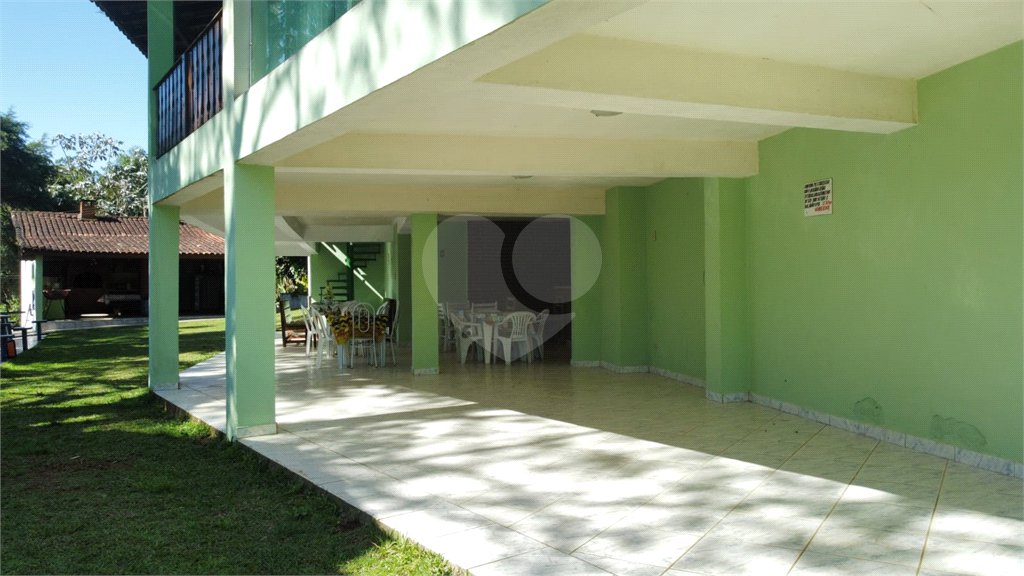 Sítio à venda com 8 quartos, sendo 4 suítes, em Boa Vista, Mogi das Cruzes, SP