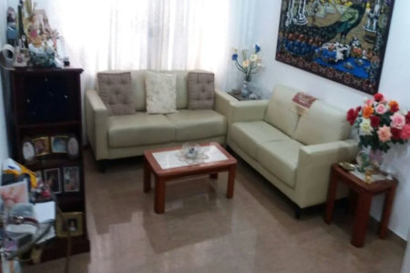 Casa à venda com 3 quartos, sendo 1 suíte,  no condomínio Alameda do Eucaliptos, São Paulo - SP