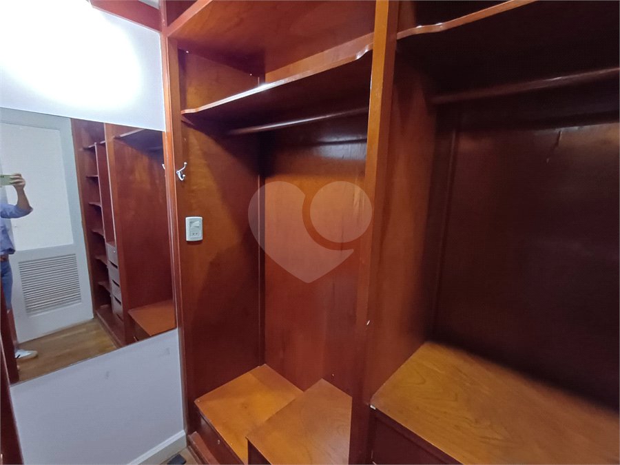 Apartamento à venda com 4 quartos, sendo 1 suíte, em Tijuca, Rio de Janeiro, RJ