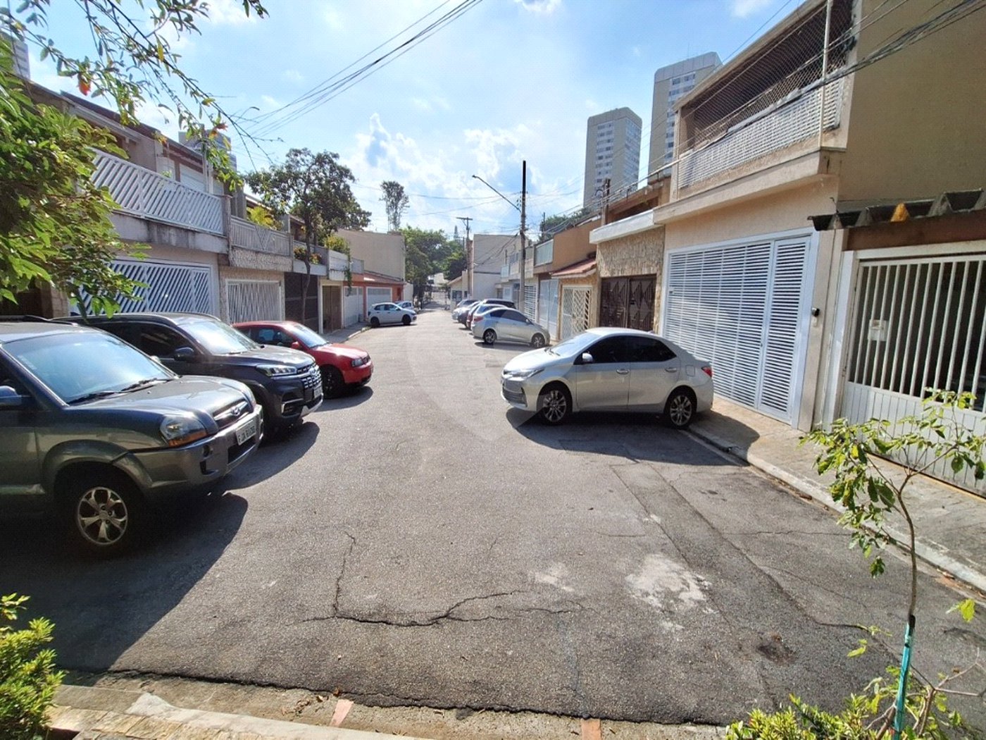 Casa à venda com 3 quartos, sendo 1 suíte,  no condomínio Conjunto Residencial Independencia, São Paulo - SP