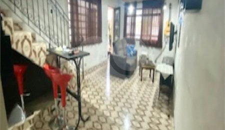 Sobrado à venda com 3 quartos em Santana, São Paulo, SP