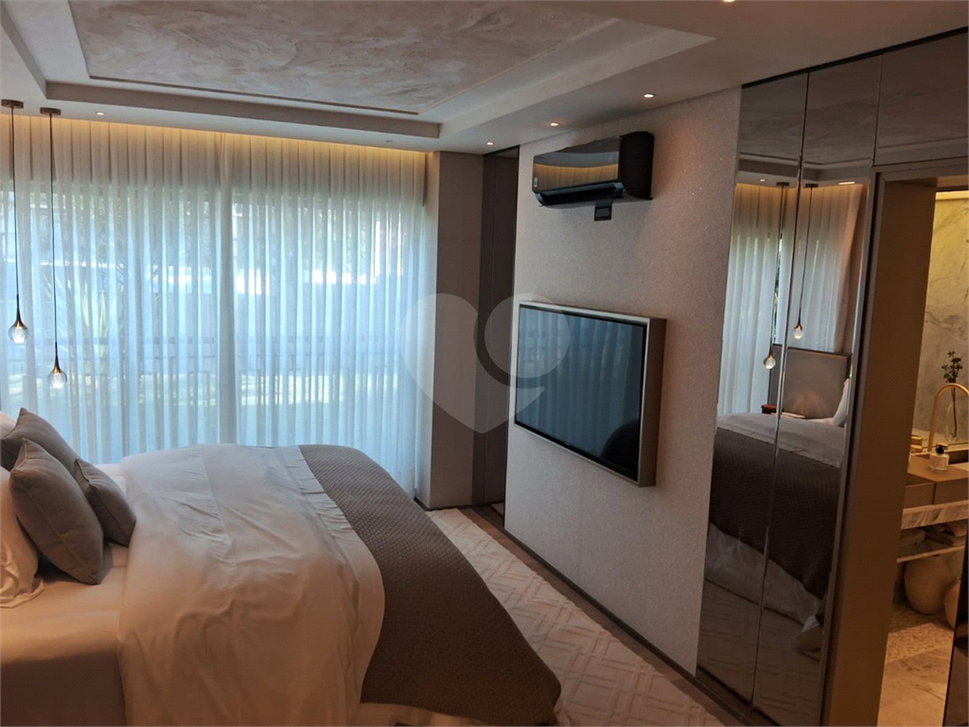Apartamento à venda com 4 suítes em Vila Mariana, São Paulo, SP
