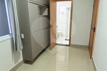 Casa à venda com 3 quartos, sendo 1 suíte, no condomínio Solar das Torres, Cuiabá - MT