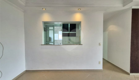 Apartamento para alugar com 2 quartos, sendo 1 suíte,  em Lapa, São Paulo, SP