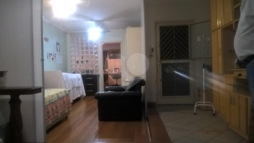 Sobrado à venda com 4 quartos, sendo 1 suíte, em Campo Belo, São Paulo, SP