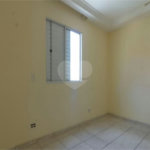 Casa para alugar com 2 quartos, sendo 1 suíte,  no condomínio Nova Carioba, São Paulo - SP