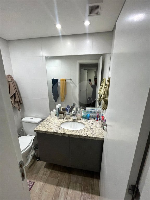 Apartamento à venda com 3 quartos, sendo 1 suíte, em Campo Grande, São Paulo, SP