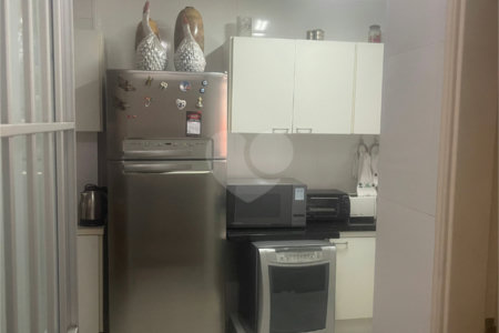 Sobrado à venda com 3 quartos em Vila Nova Alba, São Paulo, SP