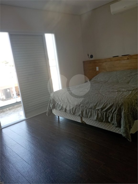Casa à venda com 3 suítes no condomínio Campos do Conde Ii, Paulínia - SP