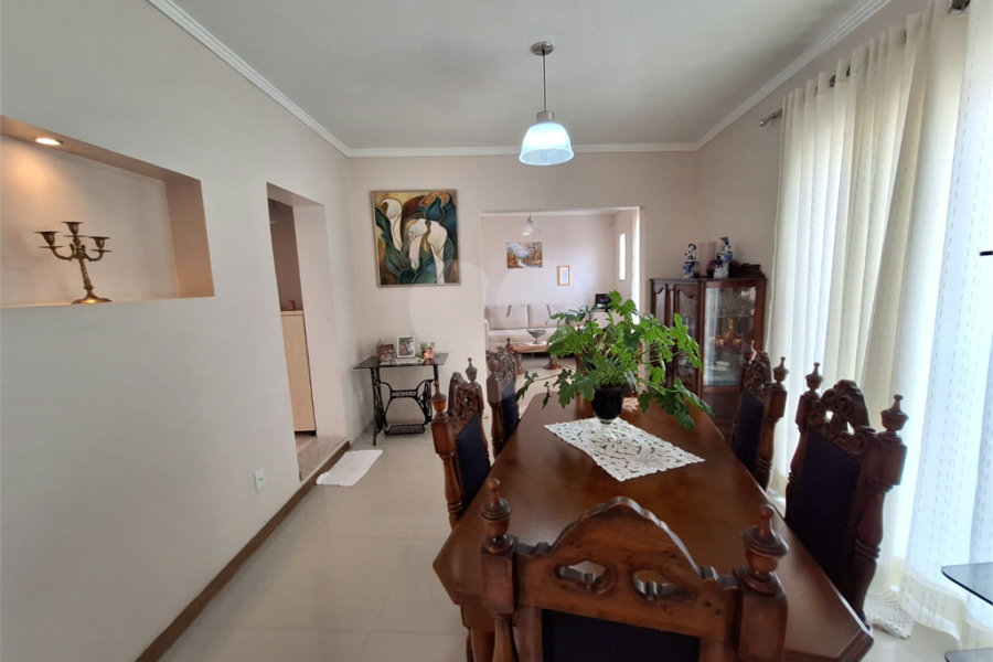 Sobrado à venda com 4 quartos, sendo 3 suítes, em Lauzane Paulista, São Paulo, SP