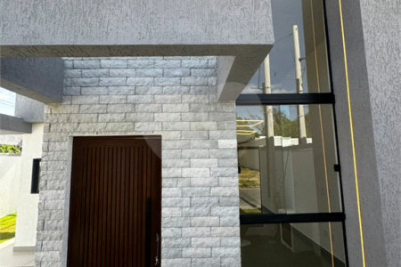 Casa à venda com 3 quartos, sendo 1 suíte, no condomínio Parque Guará, Rio de Janeiro - RJ