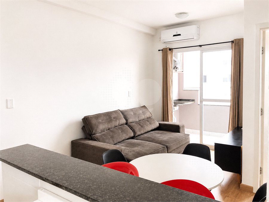 Apartamento à venda ou para alugar com 2 quartos, sendo 1 suíte, em Parque Bela Vista, Votorantim, SP