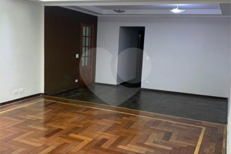Casa à venda com 3 quartos, sendo 1 suíte, em Parque Santa Rosa, Suzano, SP