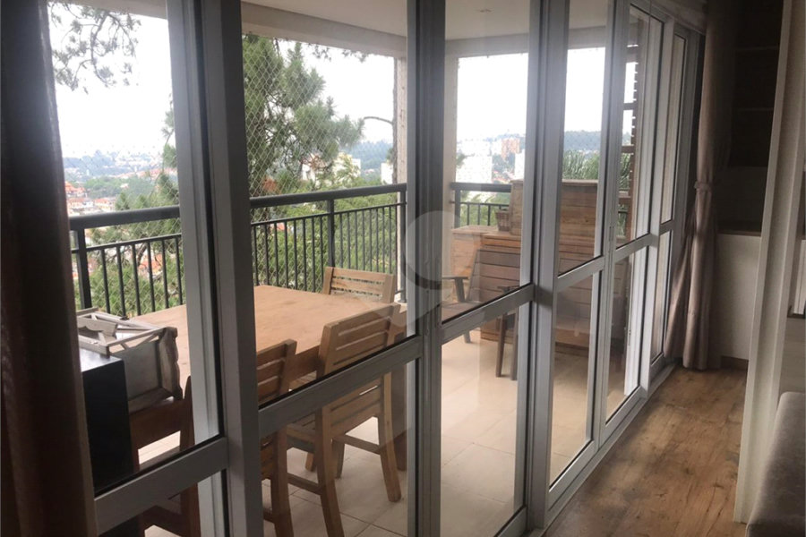 Apartamento à venda com 3 quartos, sendo 1 suíte,  em Tremembé, São Paulo, SP