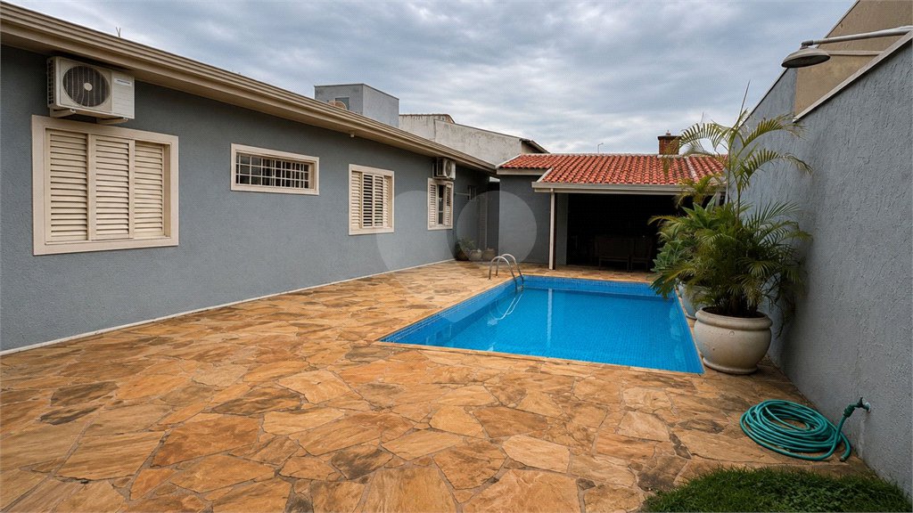 Casa à venda com 3 quartos, sendo 1 suíte,  no Centro, Itapetininga, SP