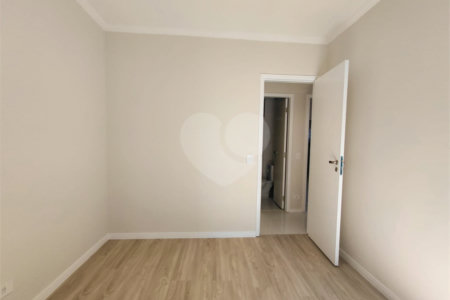 Apartamento à venda com 3 quartos, sendo 1 suíte, em Vila Romana, São Paulo, SP