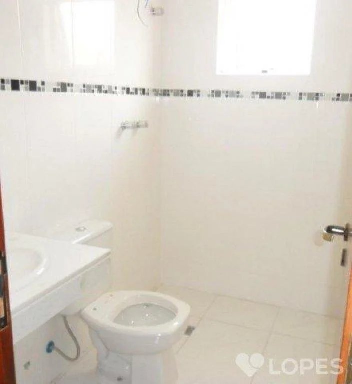 Sobrado à venda com 3 suítes em Vila Inah, São Paulo, SP