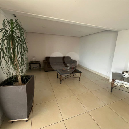 Apartamento à venda com 2 quartos, sendo 1 suíte, em Araés, Cuiabá, MT
