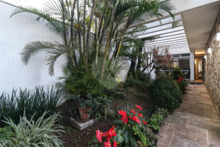 Casa Térrea à venda com 6 quartos, sendo 4 suítes, em Brooklin Paulista, São Paulo, SP
