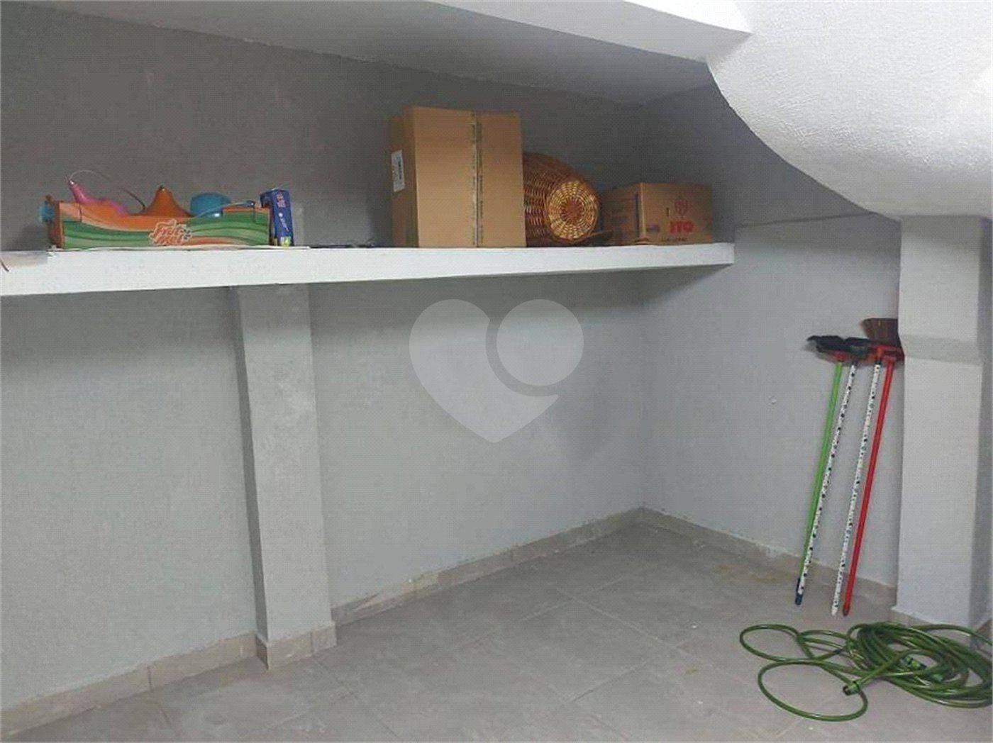 Sobrado à venda com 4 quartos em Parada Inglesa, São Paulo, SP