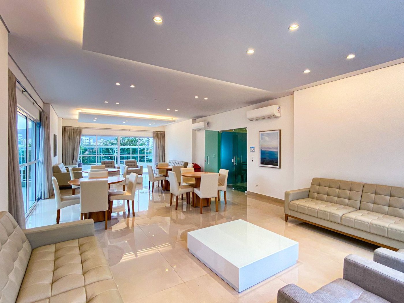 Apartamento com 2 dormitórios para alugar, 76 m² por R$ 7.000,00/mês - Gonzaga - Santos/SP