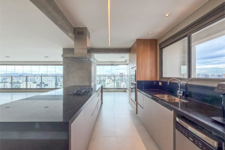 Apartamento à venda com 4 quartos, sendo 2 suítes, em Brooklin, São Paulo, SP