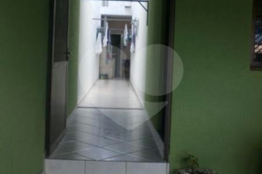 Sobrado à venda com 3 quartos, sendo 1 suíte, em Jardim Peri, São Paulo, SP