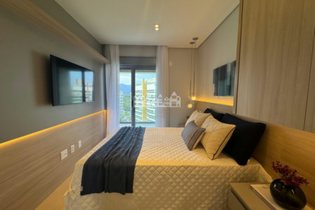 Apartamento à venda com 3 suítes em Riviera, Bertioga, SP