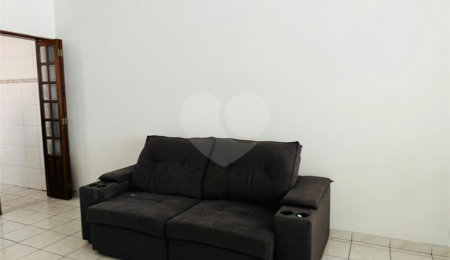 Casa à venda com 3 quartos, sendo 1 suíte,  em Vila Leonor, Guarulhos, SP