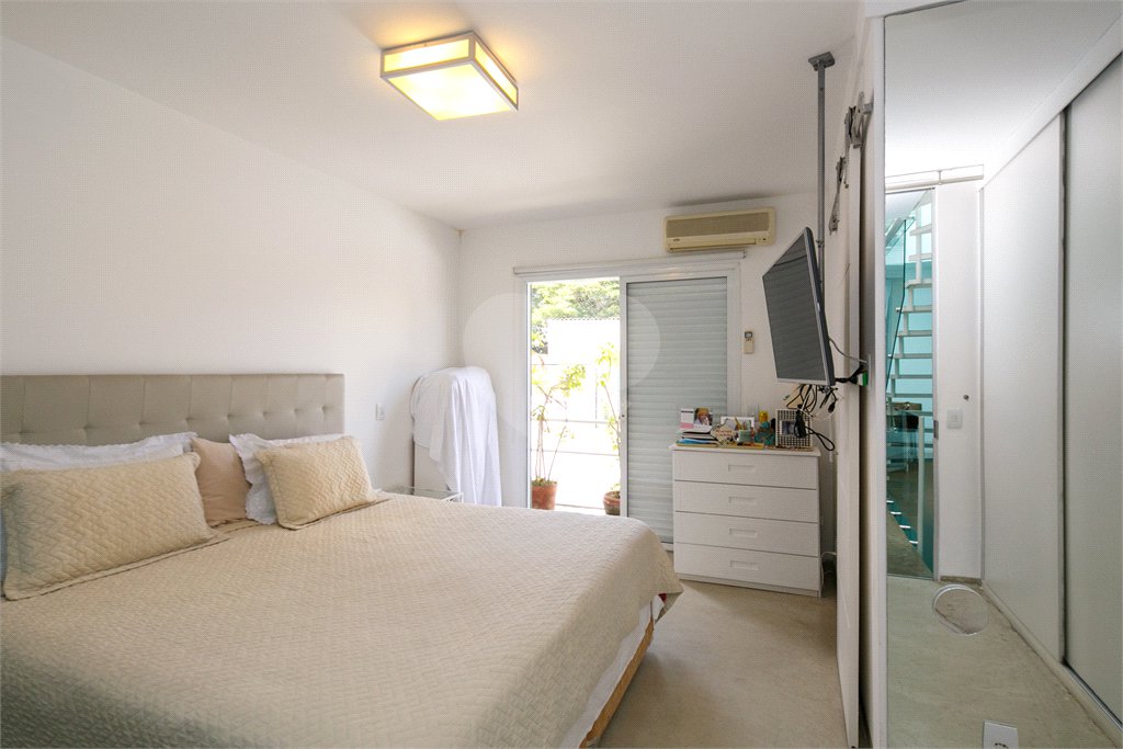 Casa à venda com 2 suítes no condomínio Loft House Marajoara, São Paulo - SP