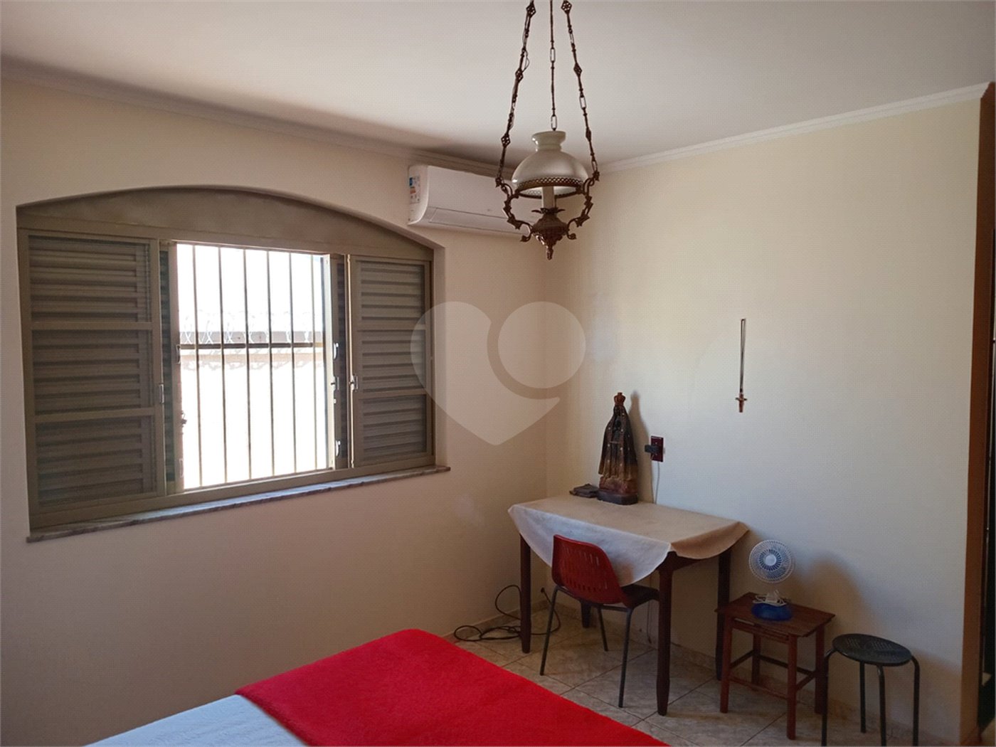 Casa à venda com 3 quartos, sendo 1 suíte, em Vila José Bonifácio, Araraquara, SP