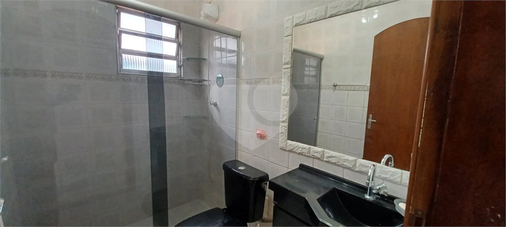Sobrado à venda com 3 quartos, sendo 1 suíte, em Tremembé, São Paulo, SP