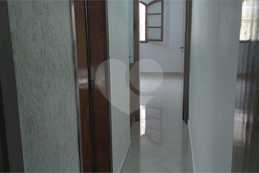 Sobrado à venda com 2 quartos em Tremembé, São Paulo, SP