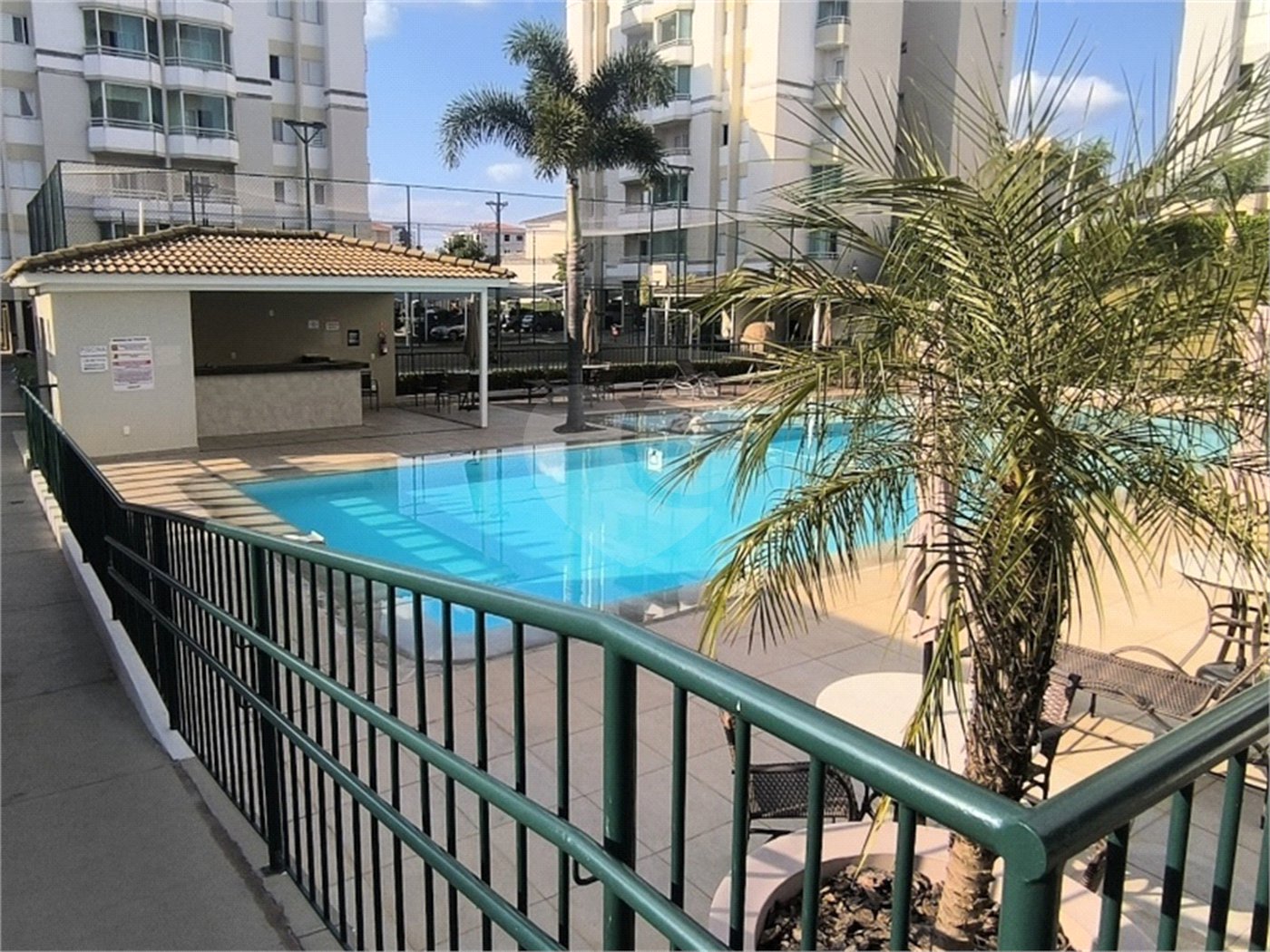 Apartamento à venda ou para alugar com 3 quartos, sendo 1 suíte, em Jardim Vera Cruz, Sorocaba, SP