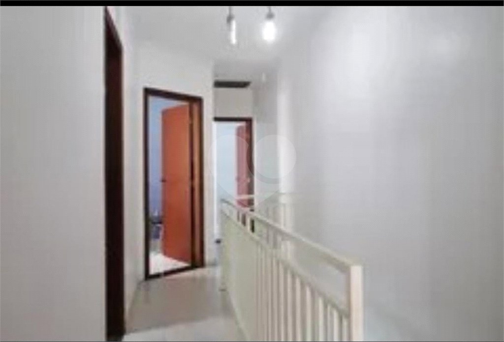 Sobrado à venda com 3 quartos, sendo 1 suíte, em Lar São Paulo, São Paulo, SP