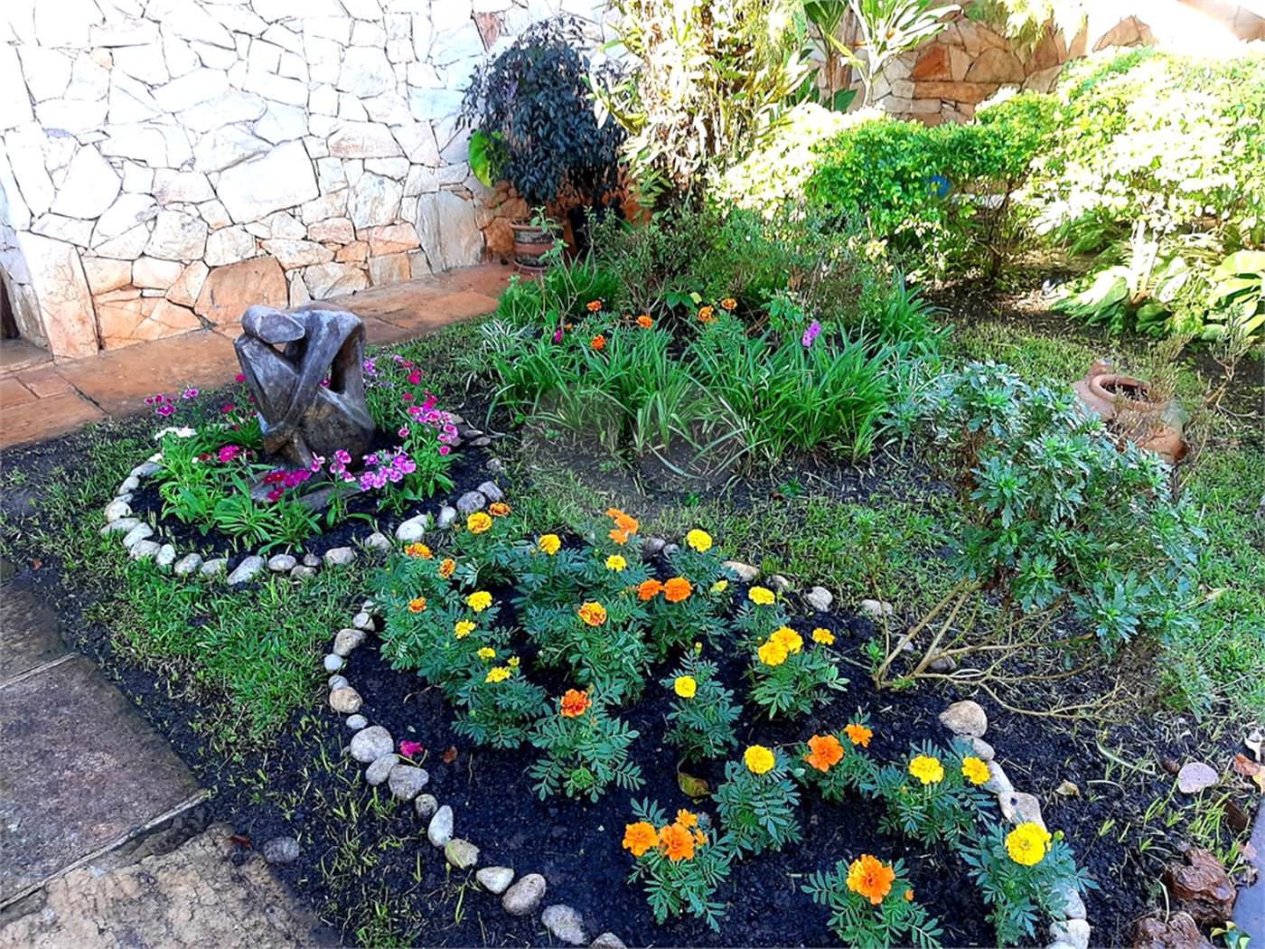 Casa à venda com 4 quartos, sendo 2 suítes, em Jardim Franca, São Paulo, SP