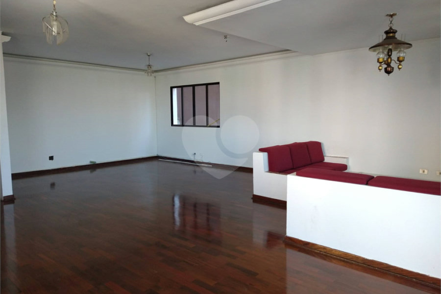 Casa à venda ou para alugar com 3 quartos, sendo 1 suíte, em Santana, São Paulo, SP