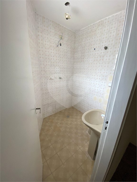 Sobrado à venda com 3 quartos, sendo 1 suíte, em Interlagos, São Paulo, SP