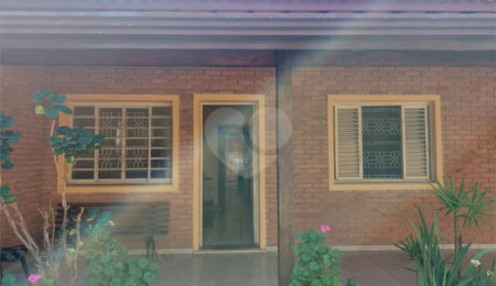 Casa para alugar com 2 quartos, sendo 1 suíte,  no Centro, Vinhedo, SP