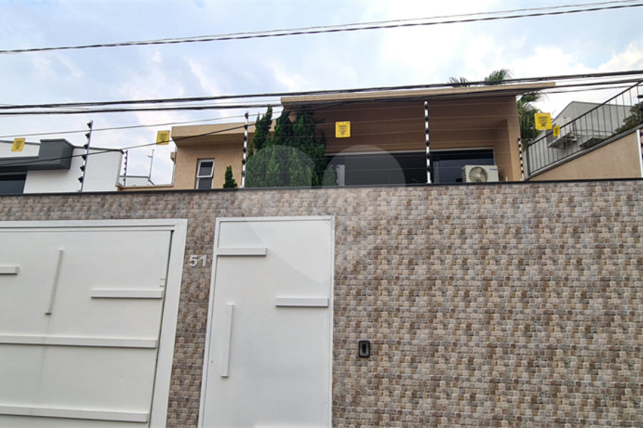Sobrado à venda com 3 suítes em Tremembé, São Paulo, SP