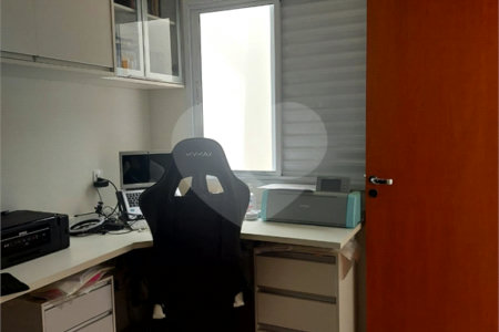Casa à venda com 3 suítes no condomínio Residencial Gaya, São Paulo - SP