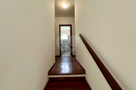 Casa Térrea à venda com 3 quartos, sendo 1 suíte,  em Cidade Universitária, Campinas, SP