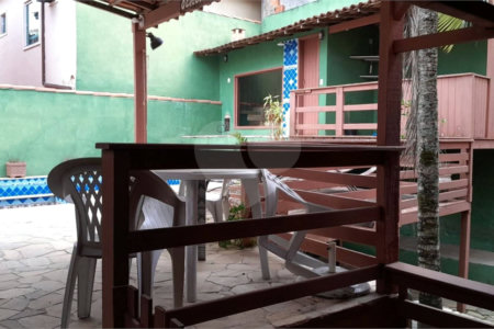Casa à venda com 4 quartos, sendo 2 suítes, em Albatroz, Armação dos Búzios, RJ